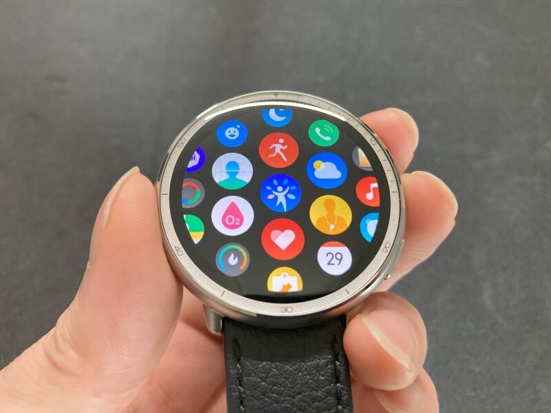Amazfit Active2のディスプレイ