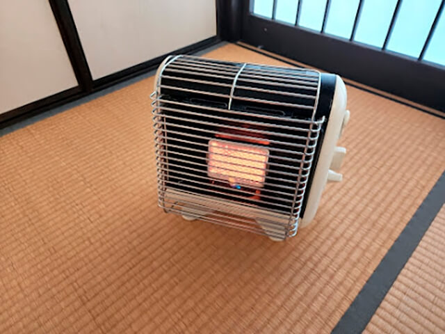 カセットガスストーブ