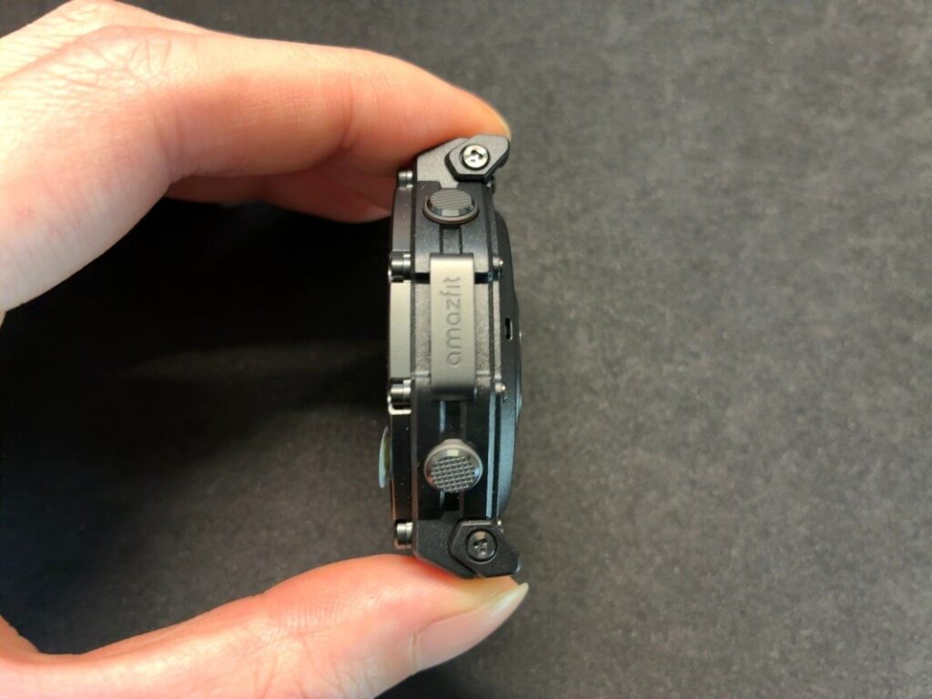 T-Rex 3 Proの右側面