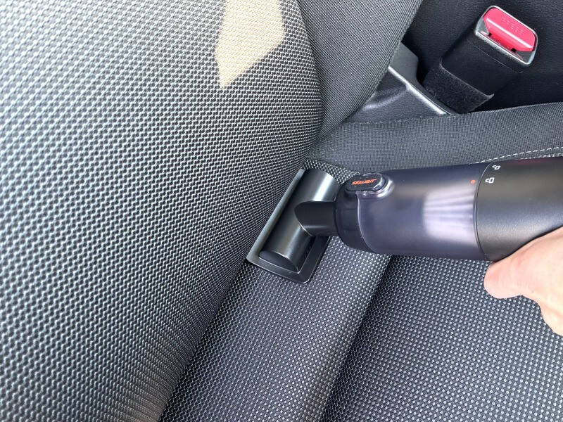 SEALIGHT 車用掃除機 シートの隙間掃除